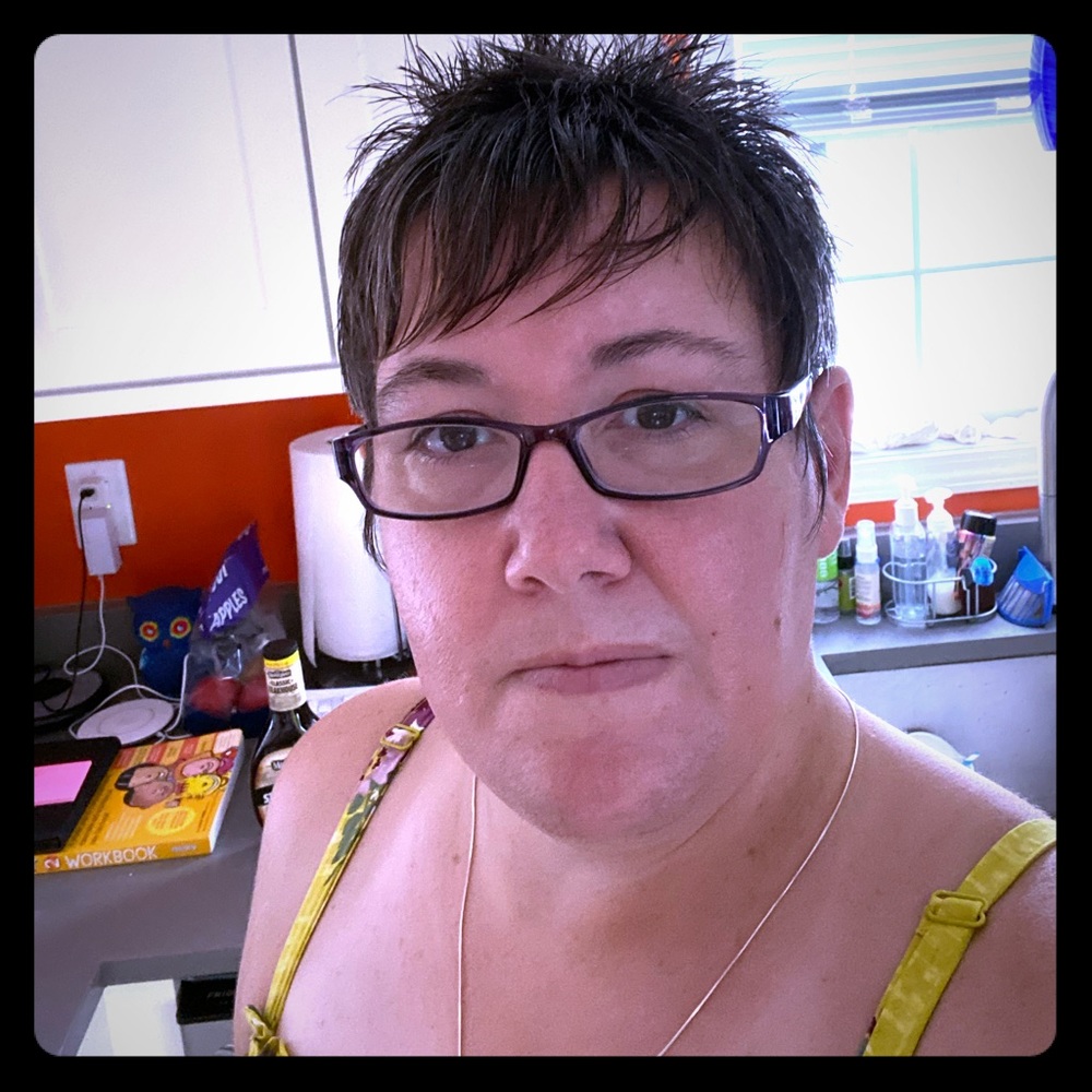 Meet your Posher, Christina